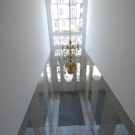 Aparthotel York Hamburg Bagian luar foto